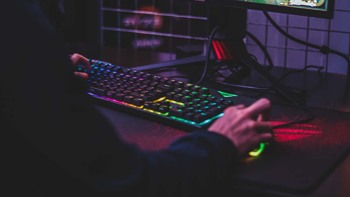 You are currently viewing Why Are Gaming Keyboards So Loud?